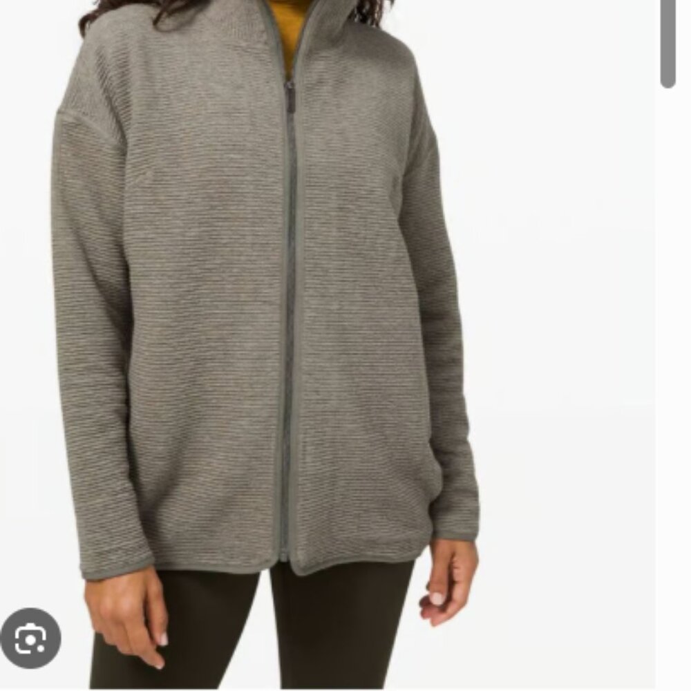 LULULEMON PEACEFUL MOMENTS SWEATER